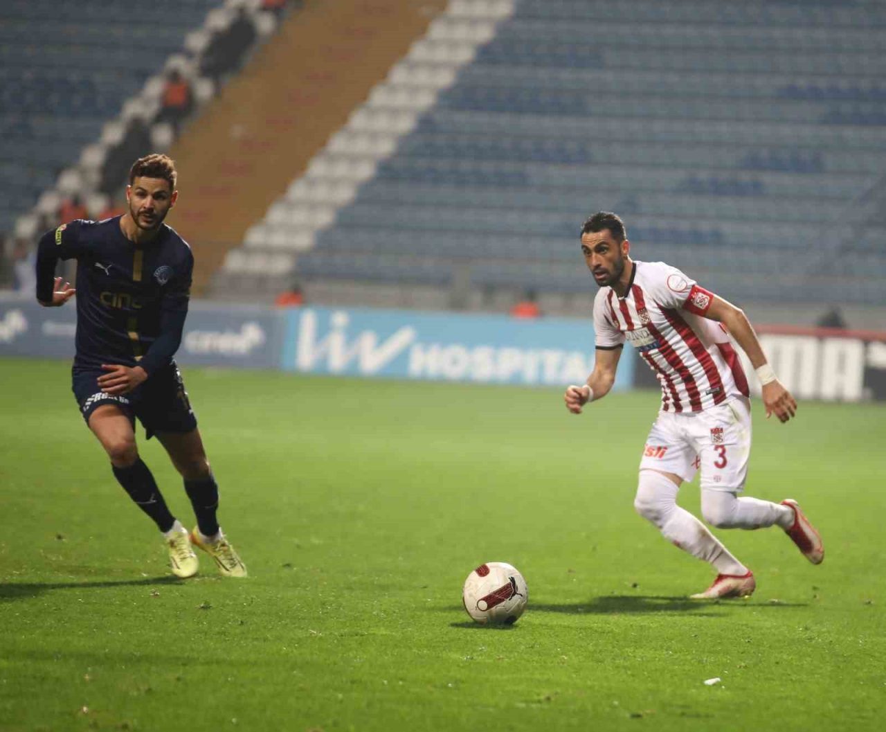 Kasımpaşa – Sivasspor maçının VAR’ı Jeroen Manschot