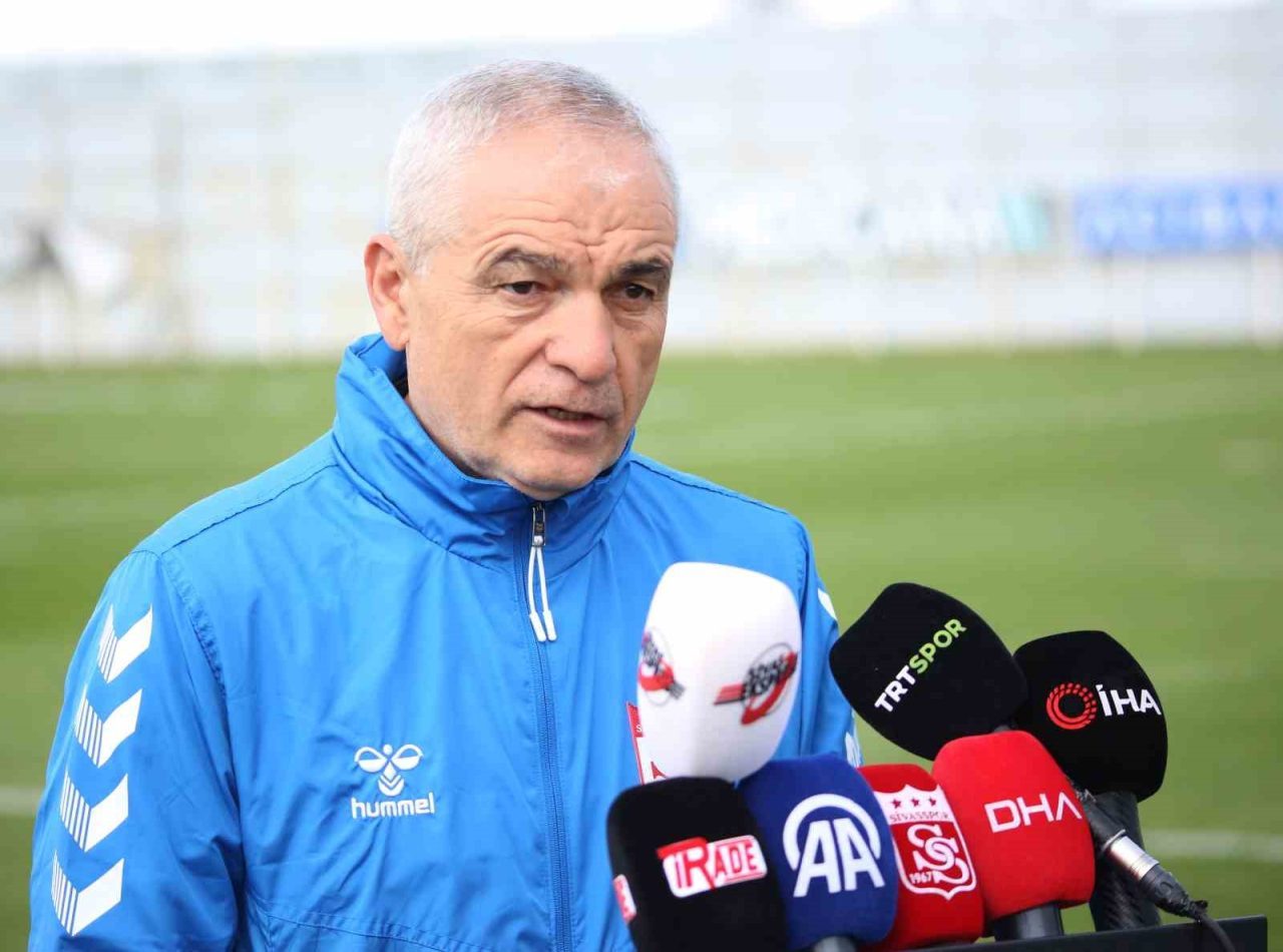Rıza Çalımbay: “Ne olursa olsun bizim acilen puan almamız gerekiyor”