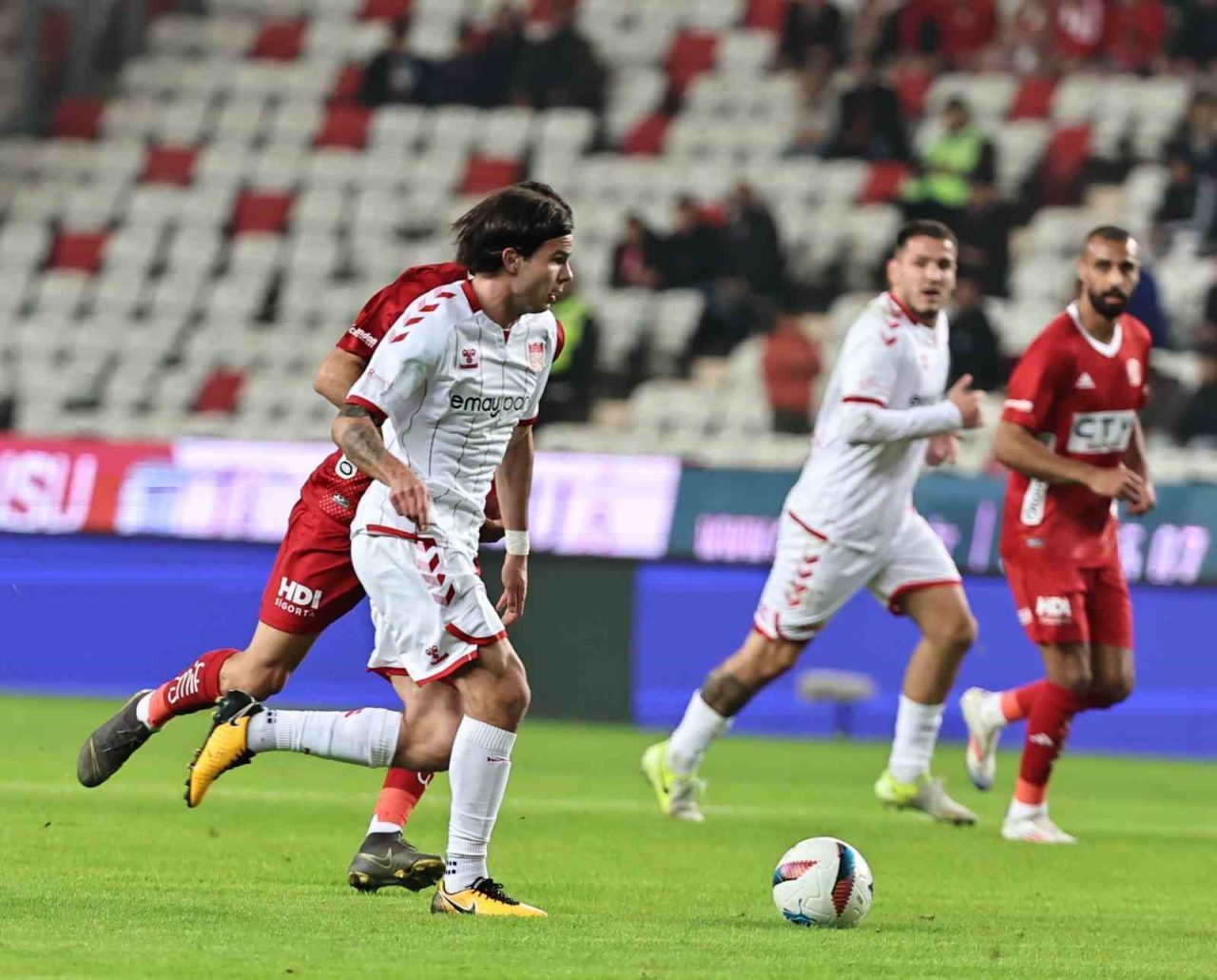 Sivasspor – Antalyaspor maçının VAR’ı Miguel Angel Ortiz Arias