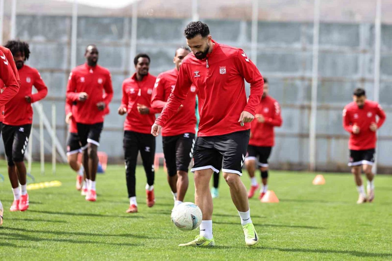 Sivasspor, Çaykur Rizespor’a hazırlanıyor