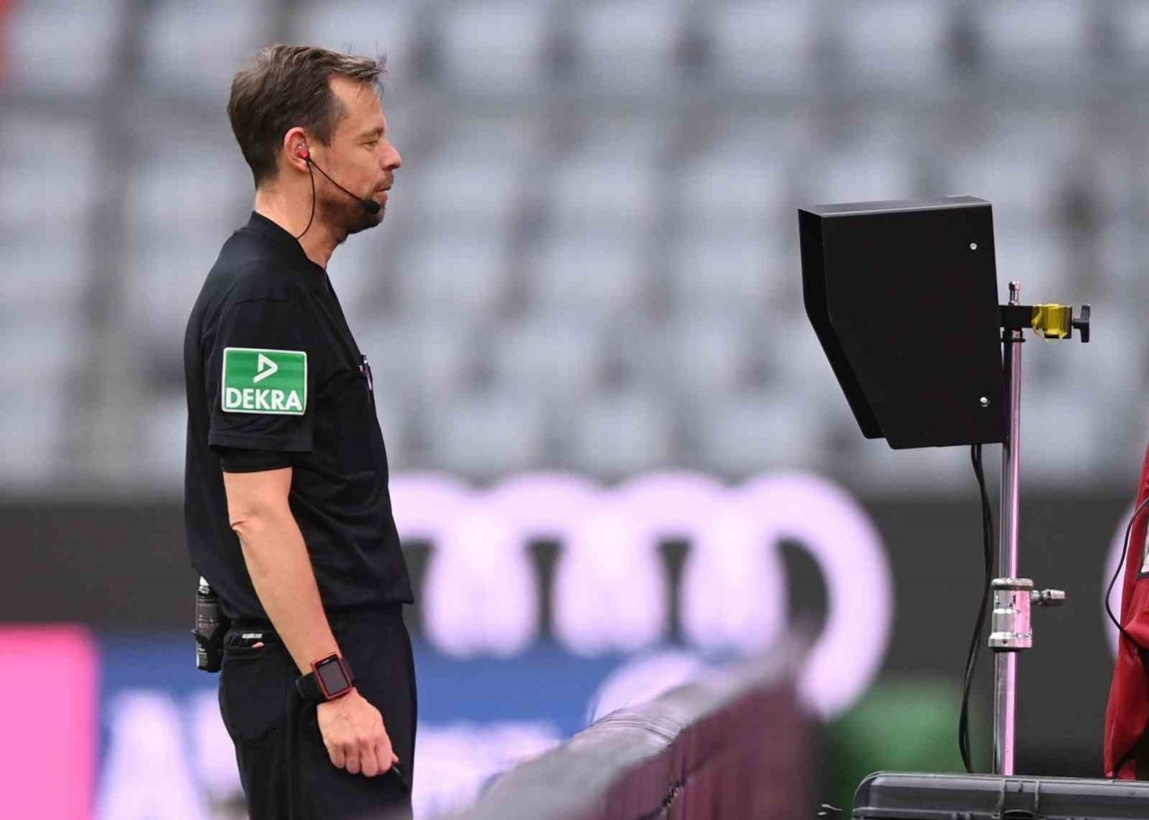 Sivasspor – Fenerbahçe maçının VAR’ı Markus Schmidt