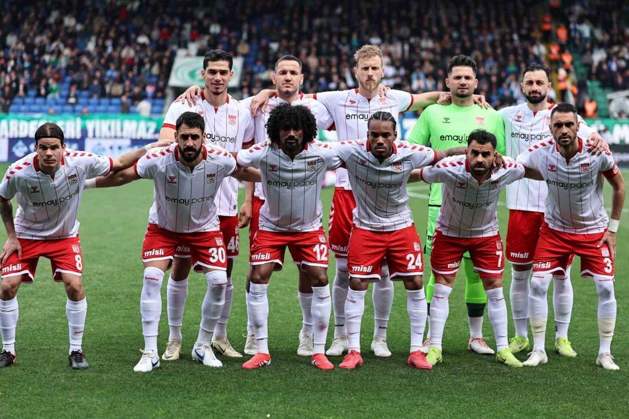 Sivasspor’da, Fenerbahçe maçı öncesi 3 eksik