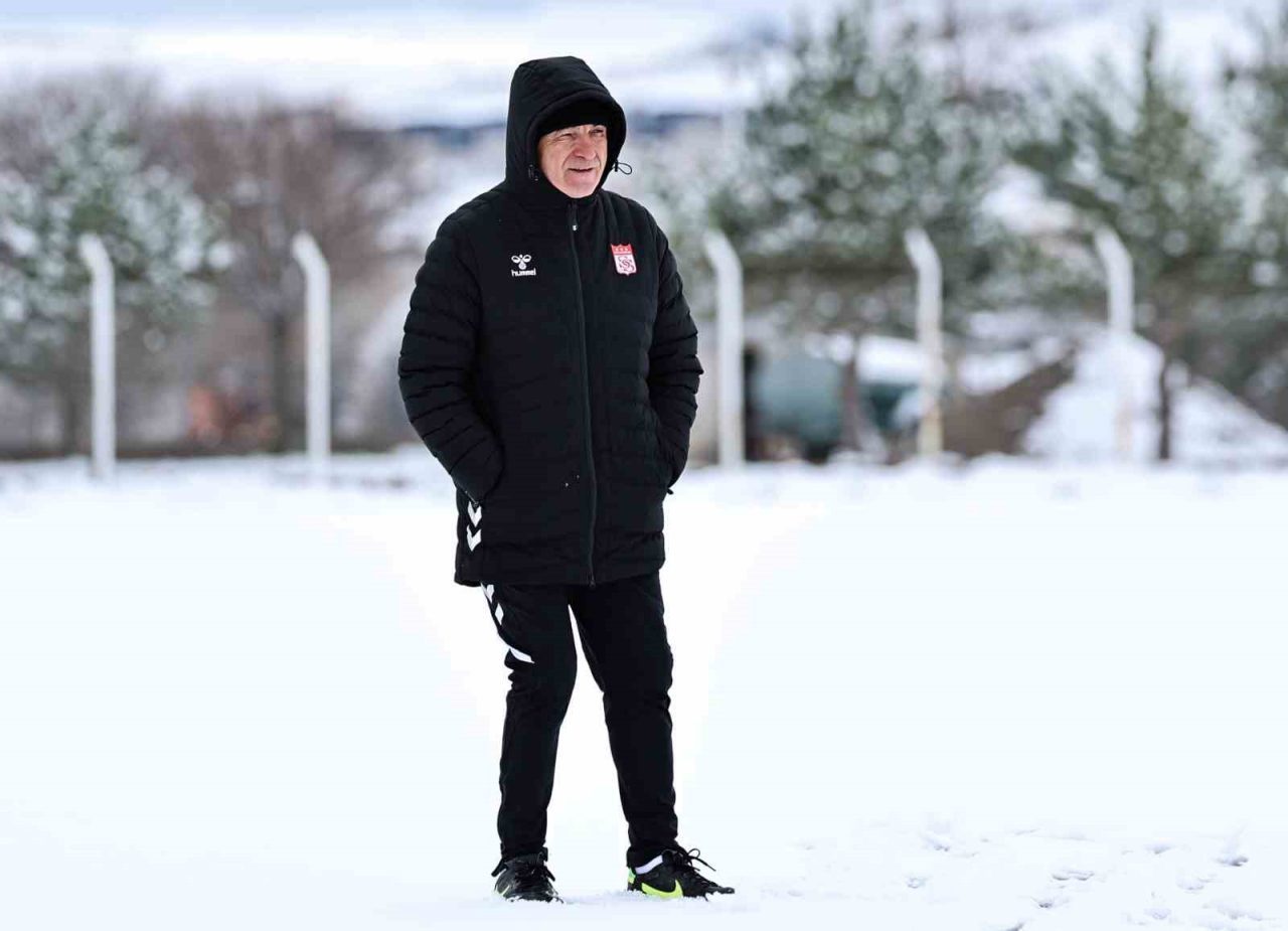 Sivasspor’da, Fenerbahçe mesaisi devam etti