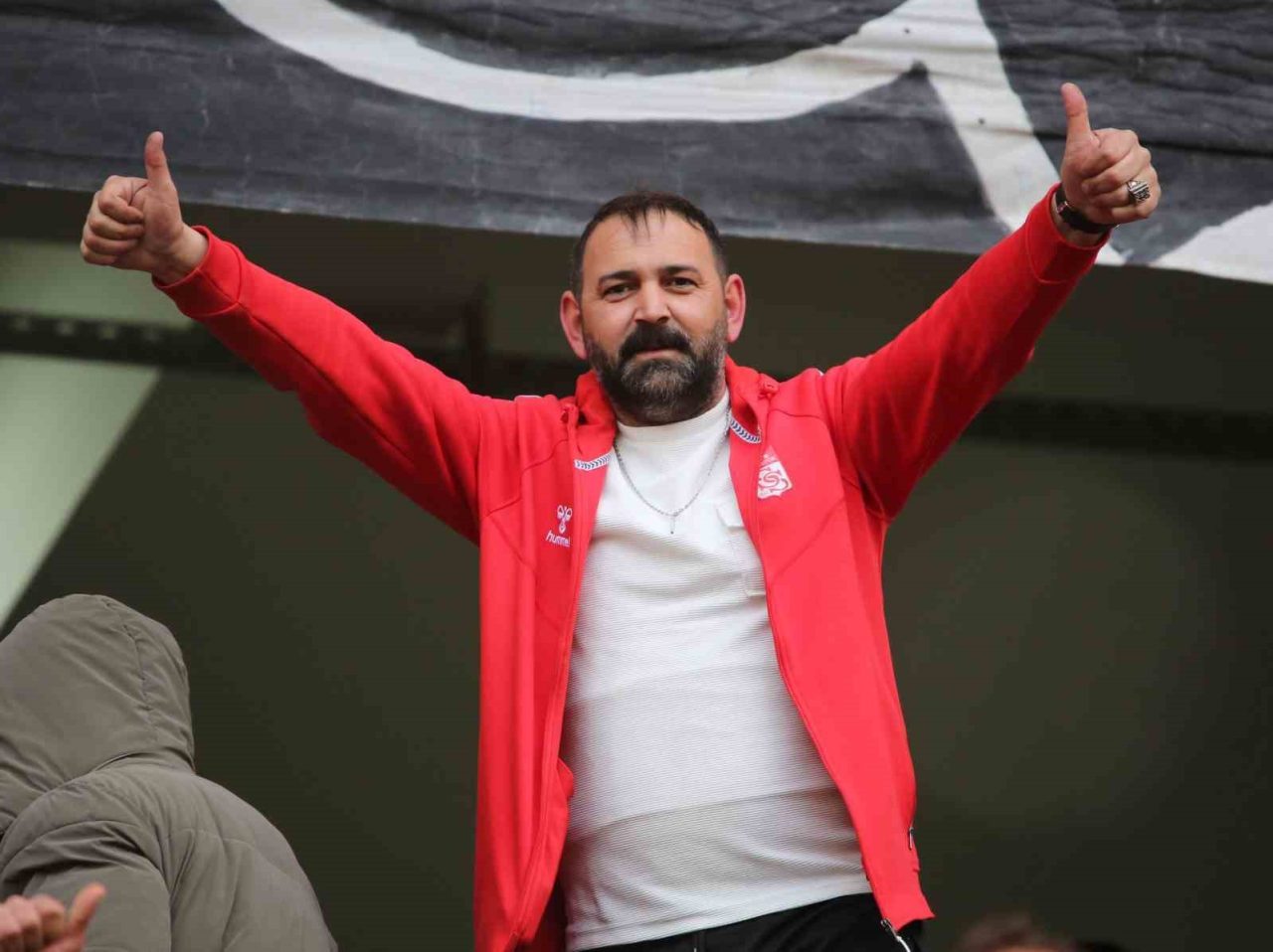 Sivassporlu taraftarlardan Fenerbahçe maçına yoğun ilgi