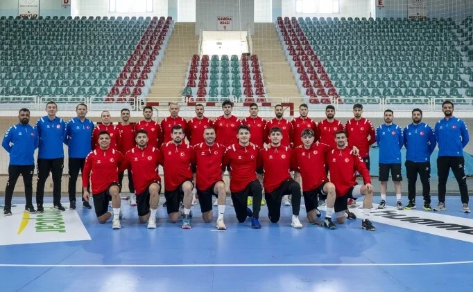 Milli Hentbol Takımı, Avusturya’ya karşı galibiyet arayacak!
