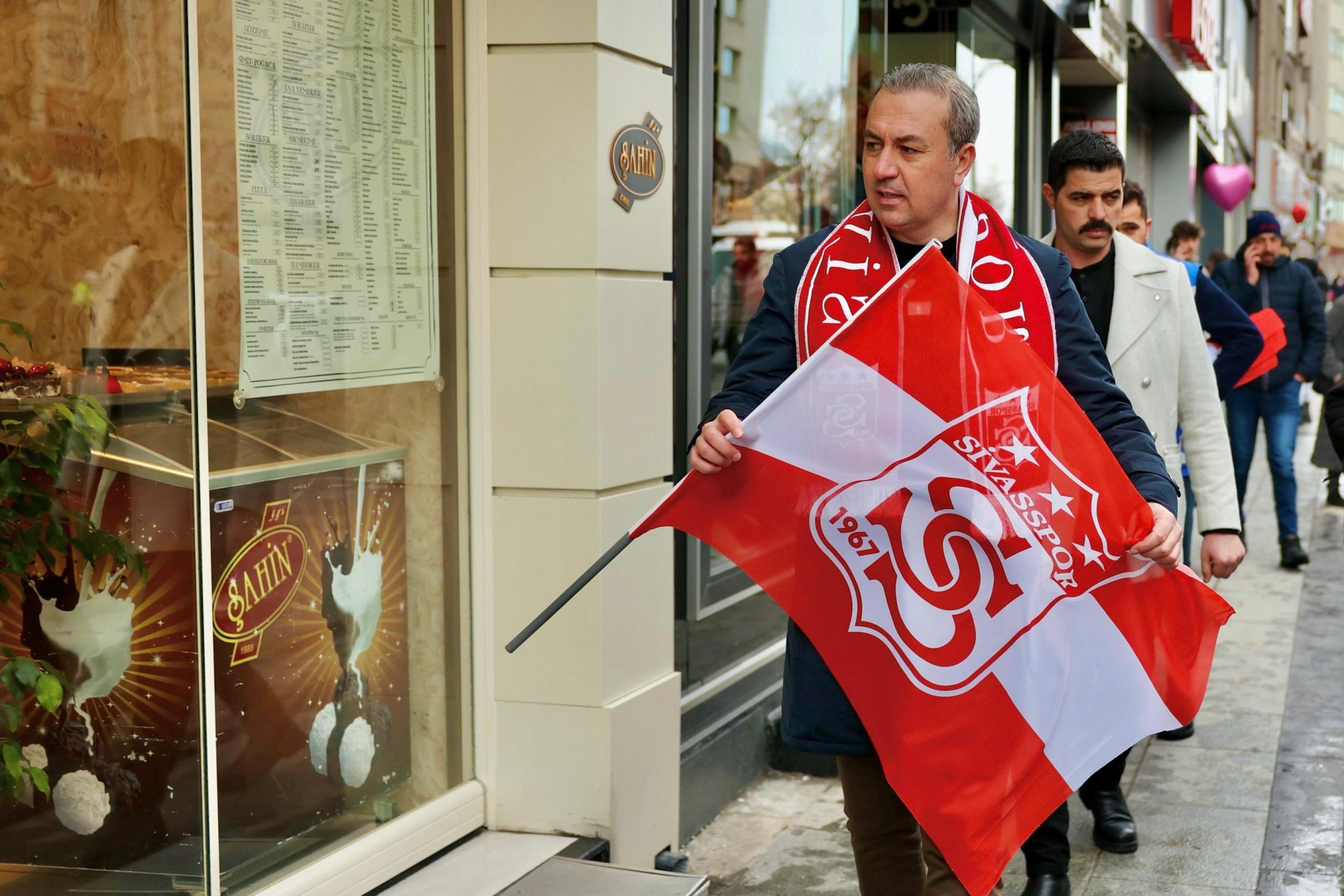 Başkan Adem Uzun’dan Sivasspor’a Destek Mesajı