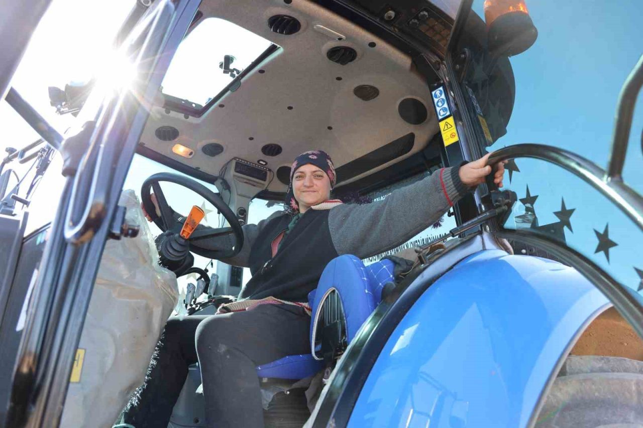 ’Kadın başına olmaz’ dediler, köyünde ilkleri yaptı