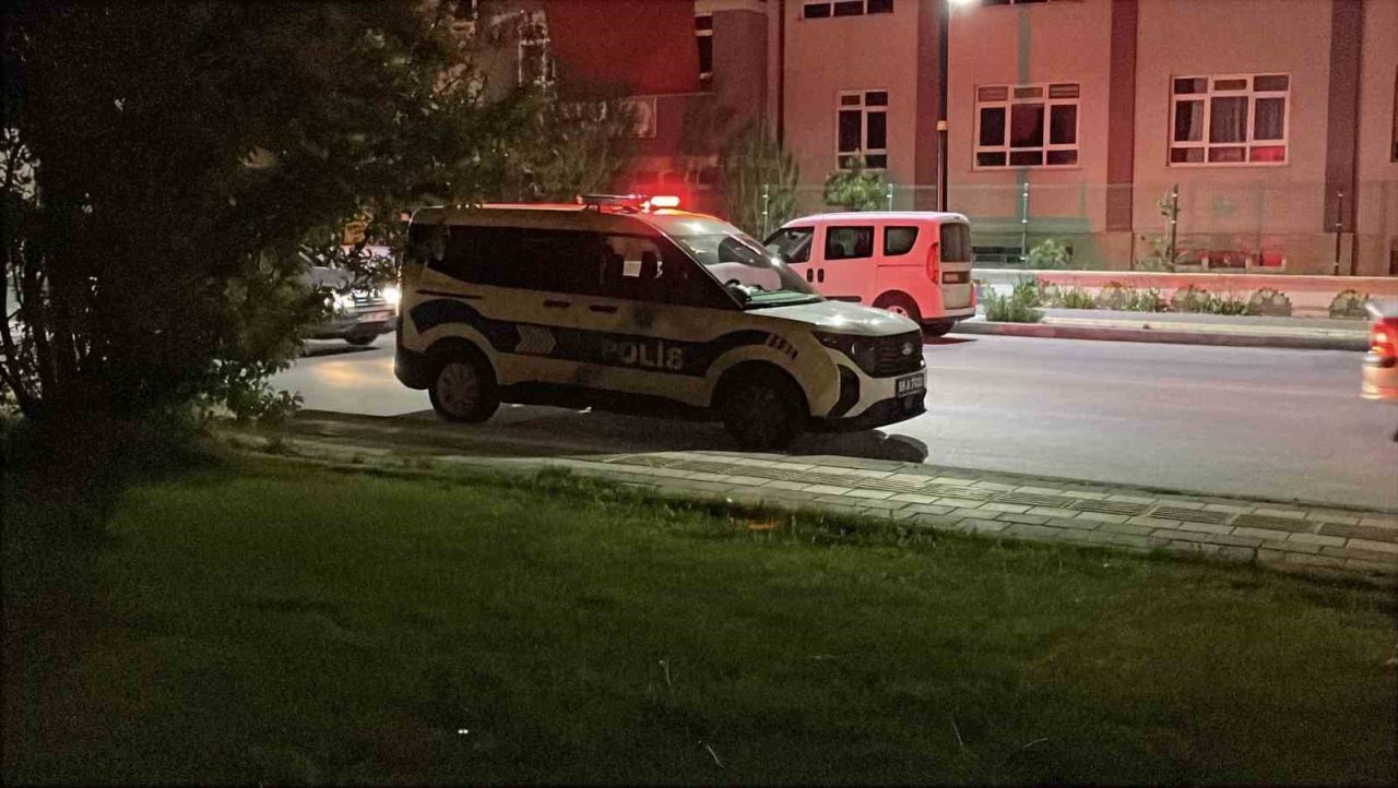 Sivas’ta silahlı ve bıçaklı kavga: 4 yaralı