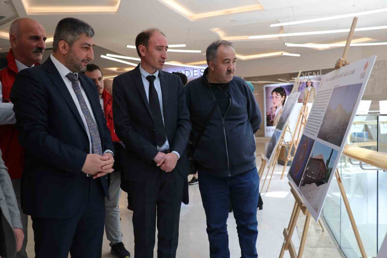 Vakıf hizmetleri fotoğraf sergisiyle görücüye çıktı