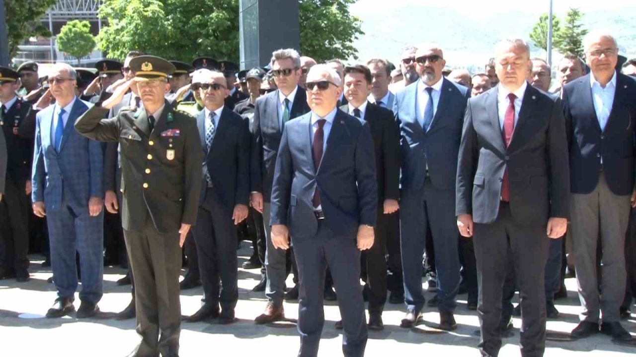 Atatürk’ün Sivas’a gelişinin 106’ıncı yıldönümü kutlandı