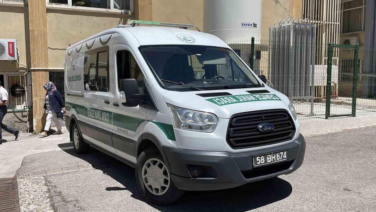 Çiftçi keneden hayatını kaybetti