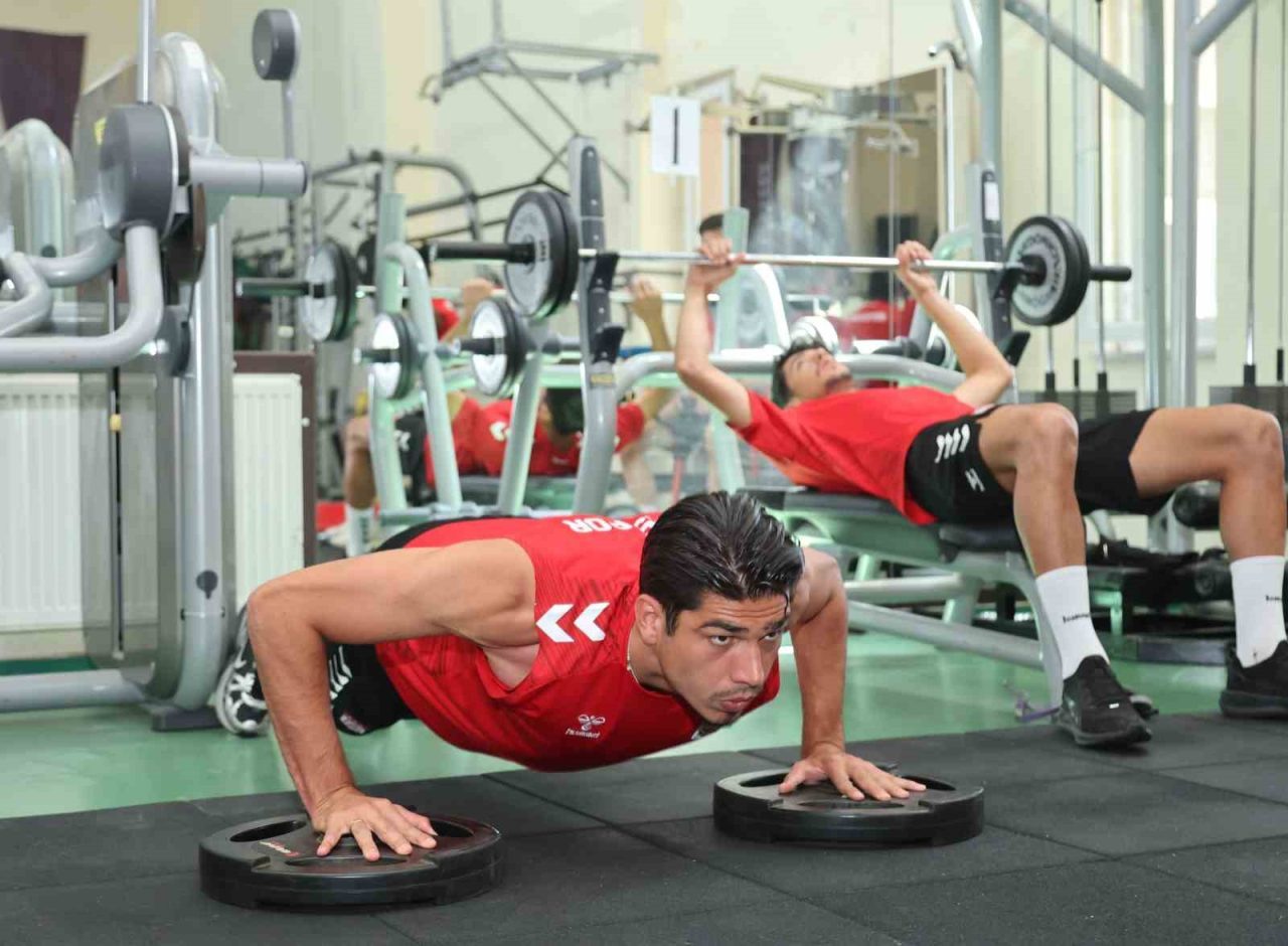 Sivasspor’da yeni sezon hazırlıkları sürüyor