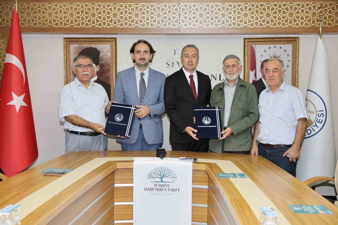 ‘Muhsin Yazıcıoğlu Darüşşifa Külliyesi’ protokolü imzalandı