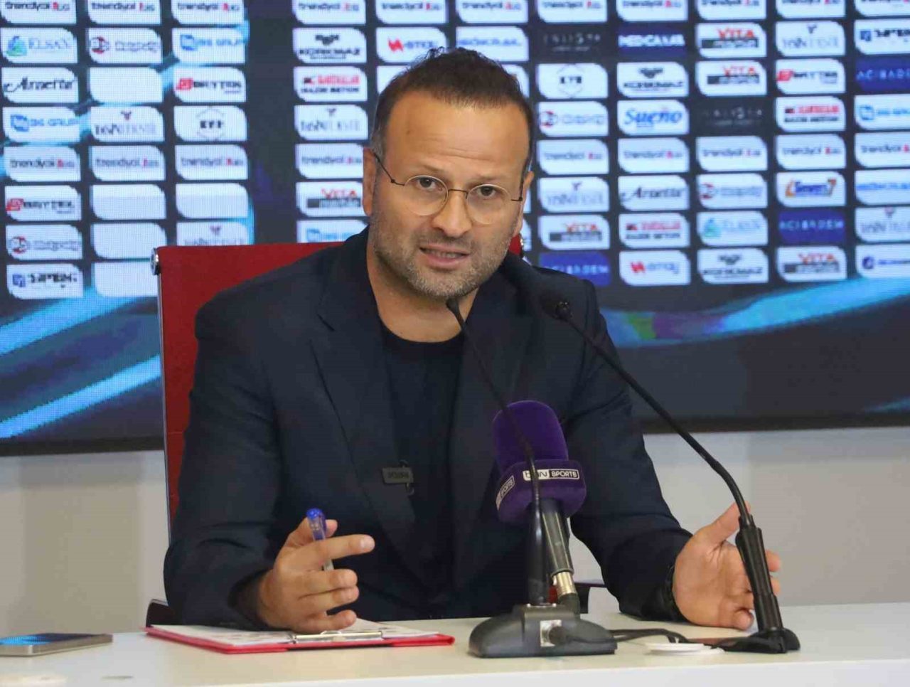 Osman Zeki Korkmaz: “Sivasspor yavaş yavaş yürüyecek”