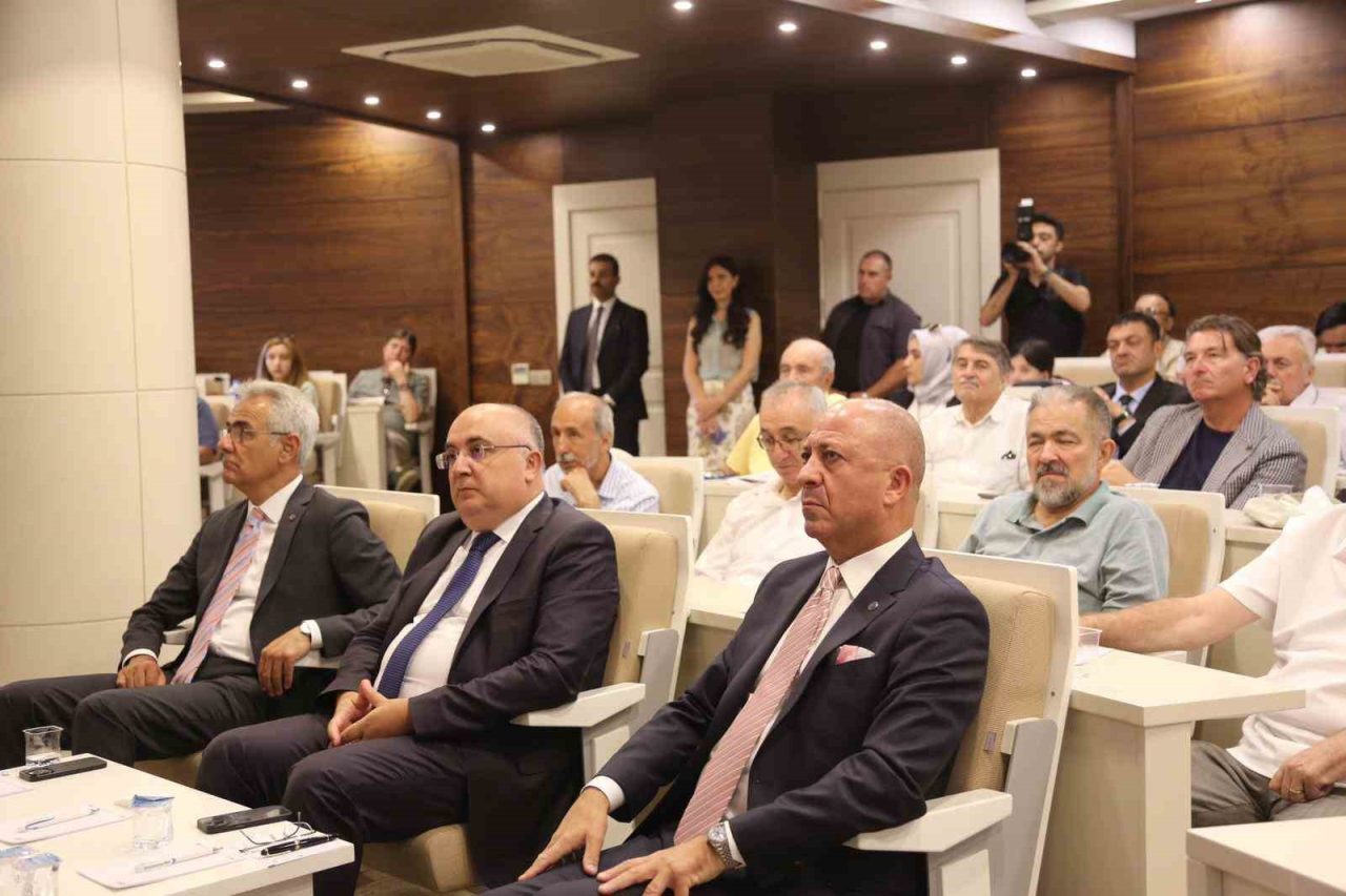 “Cumhuriyet’i kuran şehirler” Sivas’ta buluştu