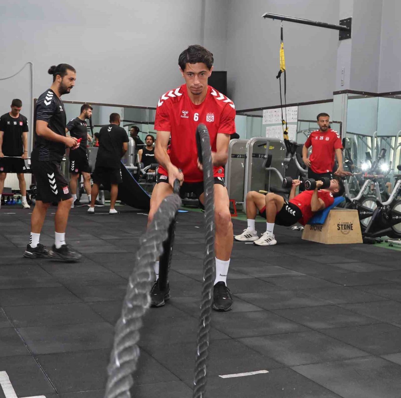 Sivasspor, salonda çalıştı