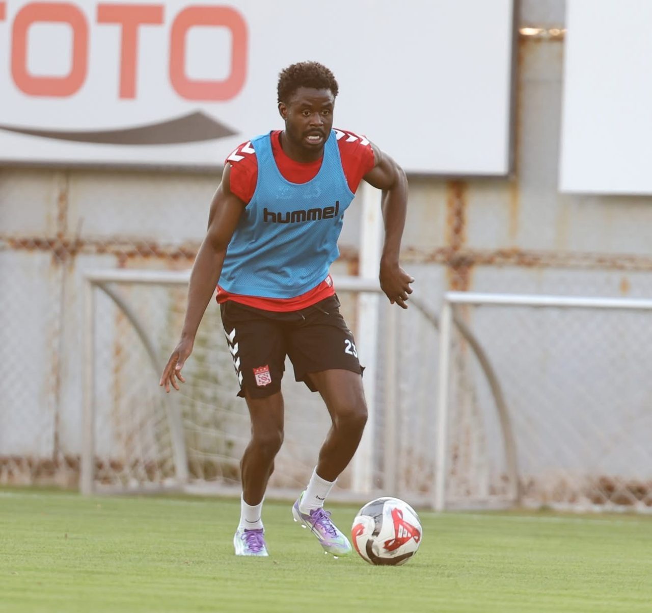 Sivasspor’da Sarıyer maçı hazırlıkları devam ediyor